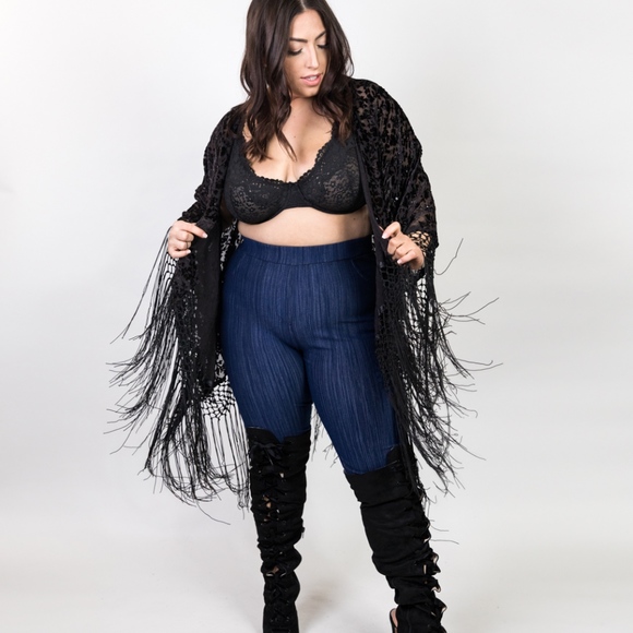 Plus Size Dark Wash Denim Knit Legging - Picture 2 of 8